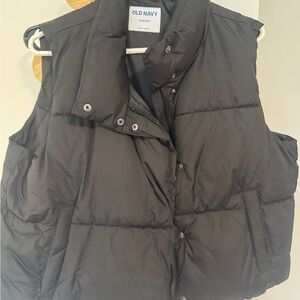 Old Navy Black Quilted Puffer Vest